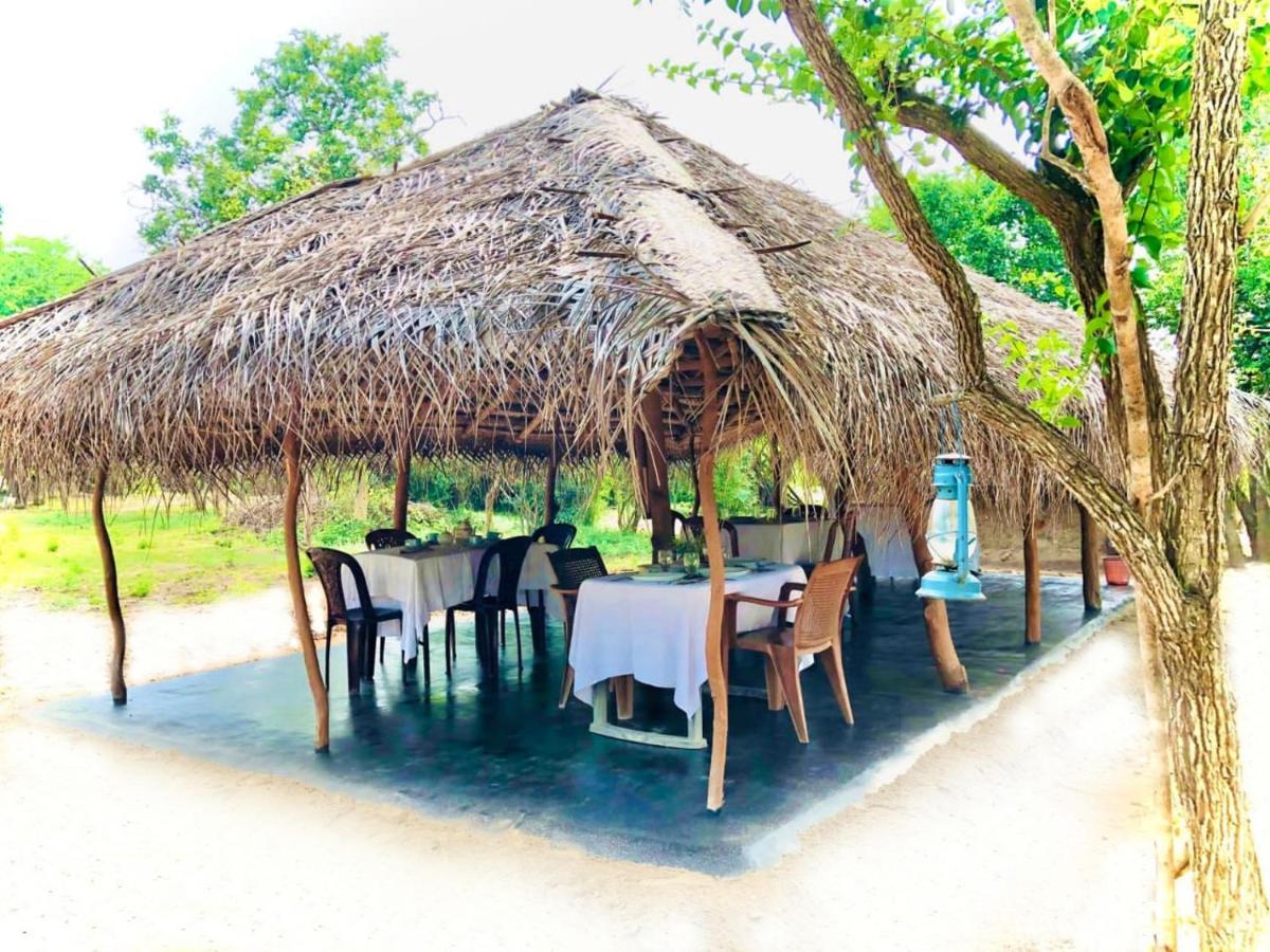 Eden Yala Hotel Bagian luar foto