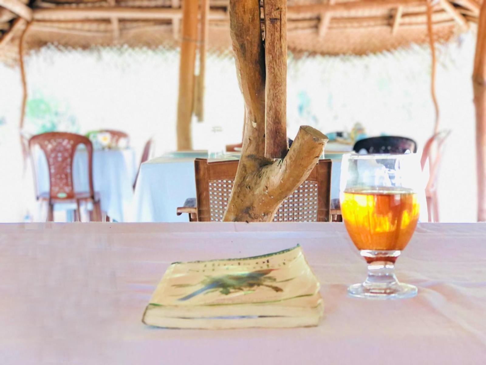 Eden Yala Hotel Bagian luar foto