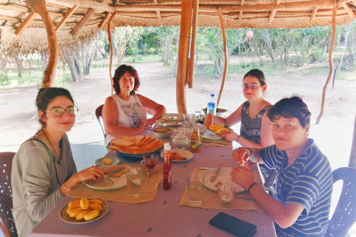 Eden Yala Hotel Bagian luar foto